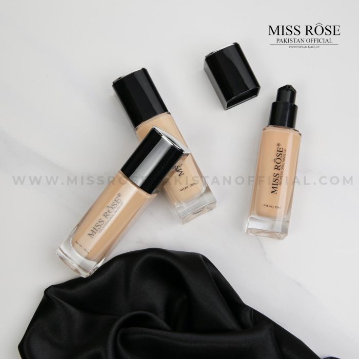 Miss Rose Oil Free liquid Foundation